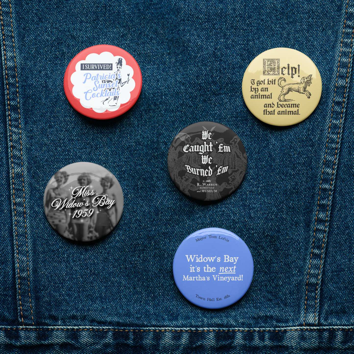 Mysterious Island Button Set